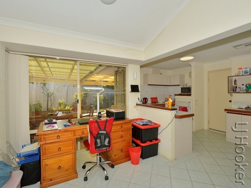 4 Waterston Place, Erskine WA 6210