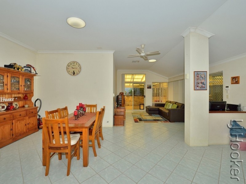 4 Waterston Place, Erskine WA 6210