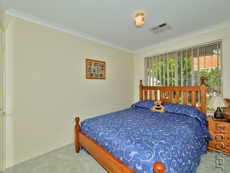 4 Waterston Place, Erskine WA 6210