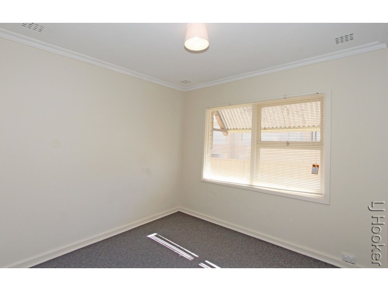 23 Eacott Street, Mandurah WA 6210