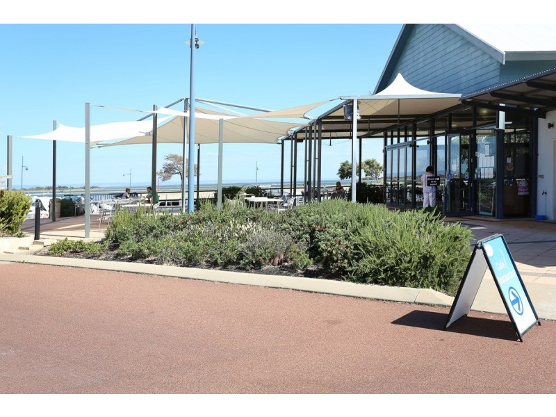 17 Skylark Loop, Erskine WA 6210