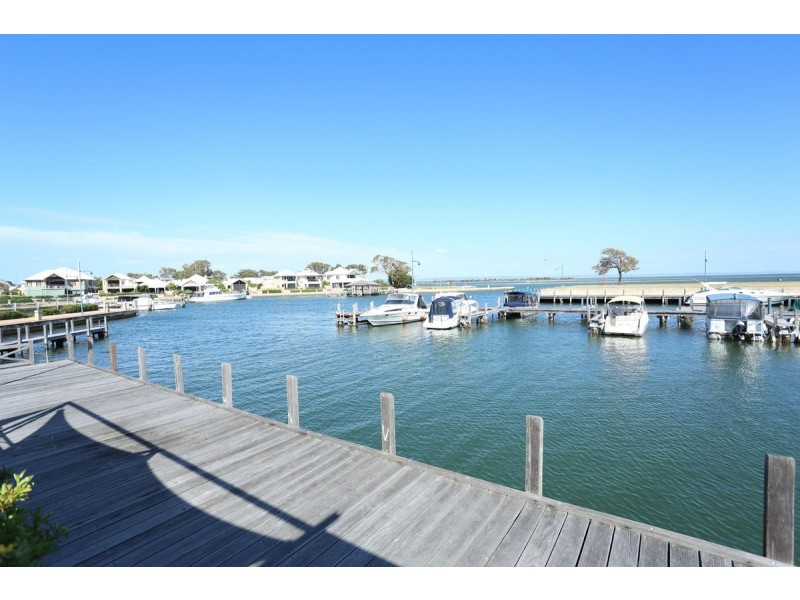 17 Skylark Loop, Erskine WA 6210