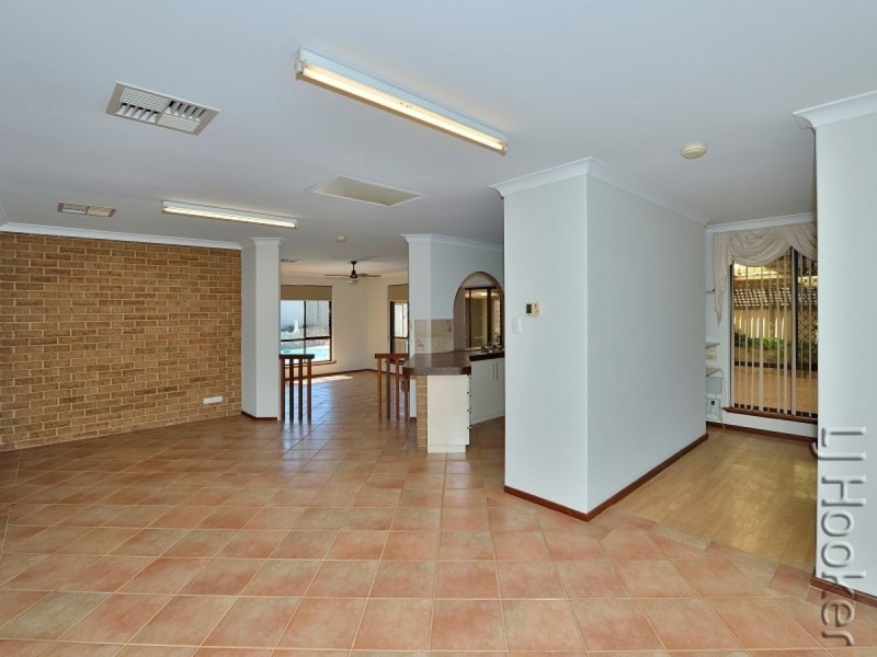 83 Hickman Road, Silver Sands WA 6210
