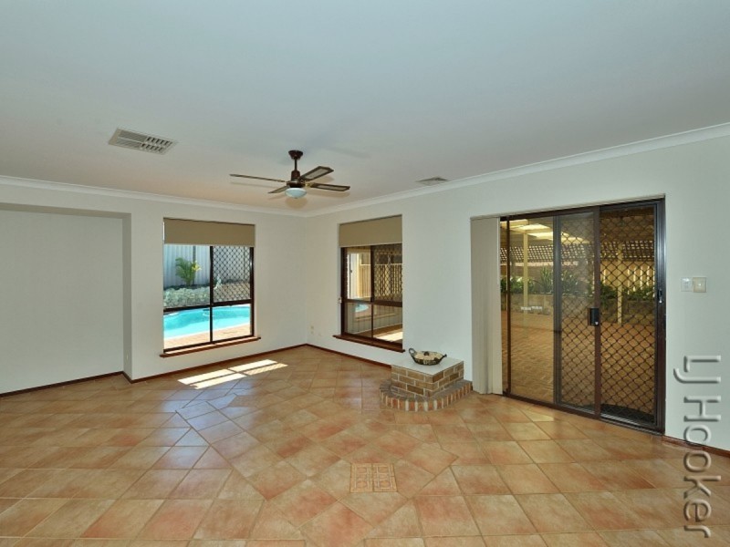 83 Hickman Road, Silver Sands WA 6210