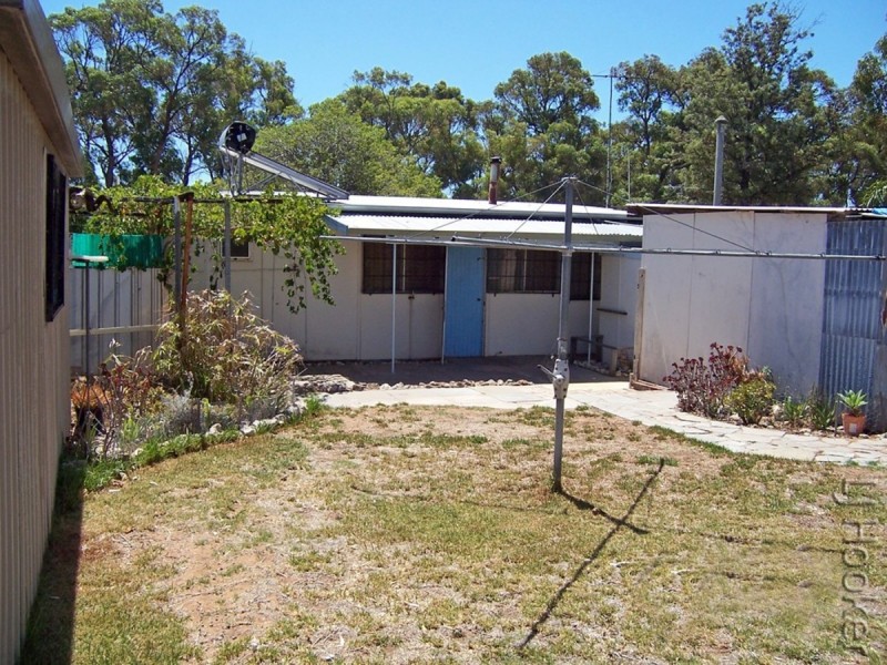 15 Gibla Street, Mandurah WA 6210