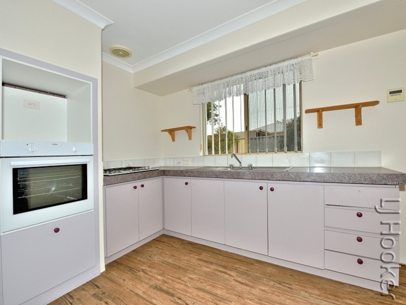 14 Oakover Turn, Greenfields WA 6210