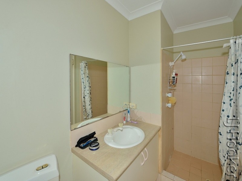 18 Magnolia Rise, Halls Head WA 6210