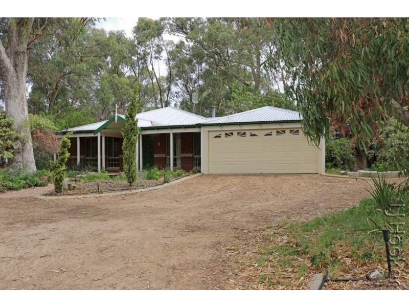 32 Victoria Circle, Greenfields WA 6210