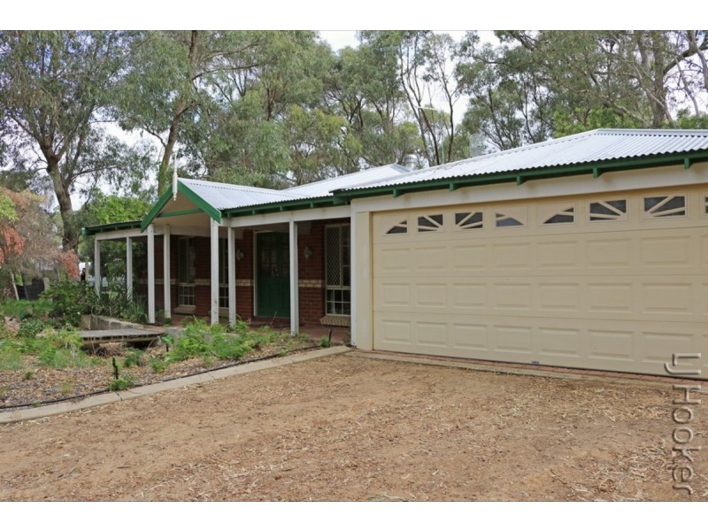 32 Victoria Circle, Greenfields WA 6210