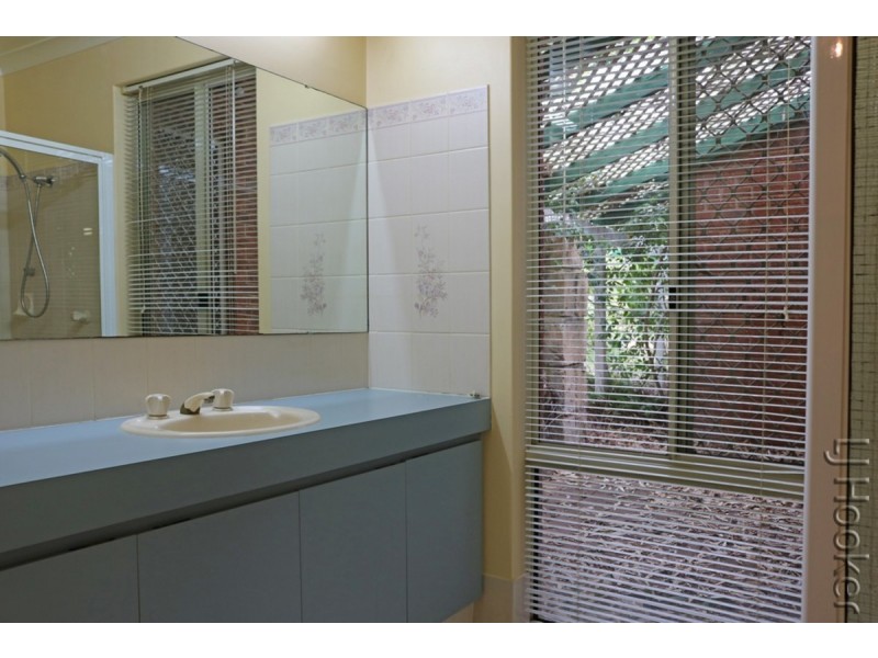 32 Victoria Circle, Greenfields WA 6210