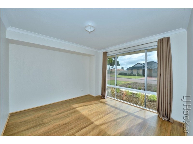 4 Bennett Brook Circle, Greenfields WA 6210