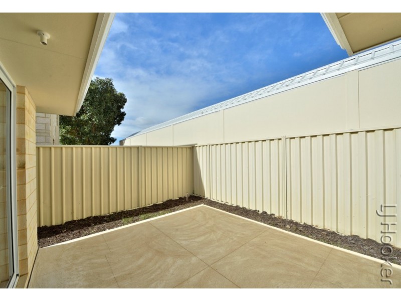 4 Bennett Brook Circle, Greenfields WA 6210