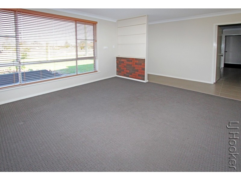 2A Wyeree Road, Mandurah WA 6210