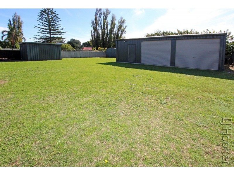 2A Wyeree Road, Mandurah WA 6210