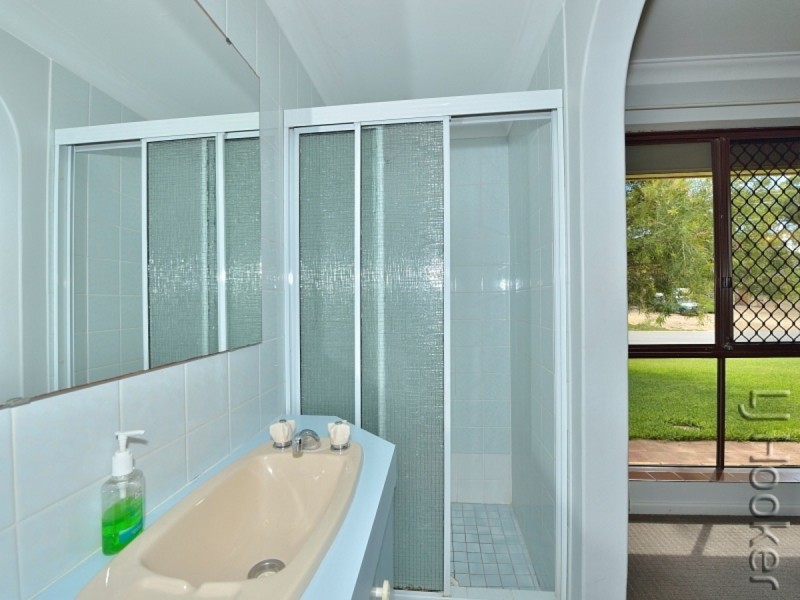 6 Breaker Close, Silver Sands WA 6210