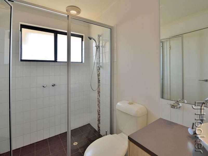 32/1 Mariners Cove Drive, Dudley Park WA 6210