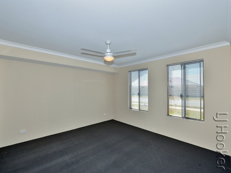 24 Geographe Bay Pass, Secret Harbour WA 6173