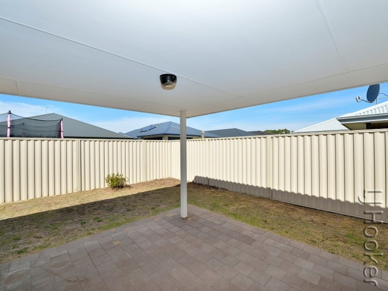 24 Geographe Bay Pass, Secret Harbour WA 6173