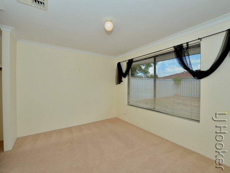 19 Newport Drive, Dudley Park WA 6210
