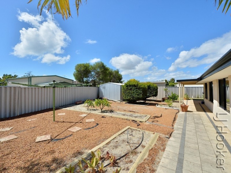 19 Newport Drive, Dudley Park WA 6210