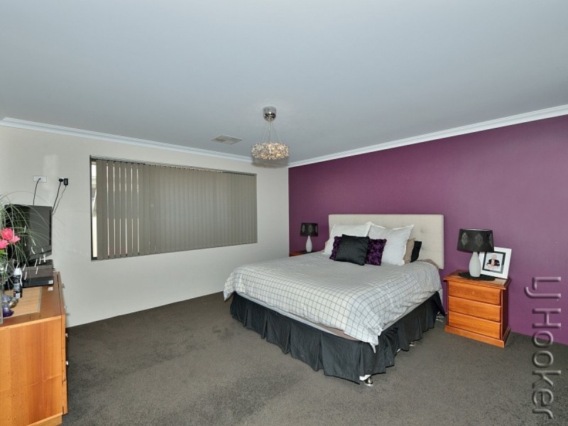 23 Newbridge Street, Meadow Springs WA 6210