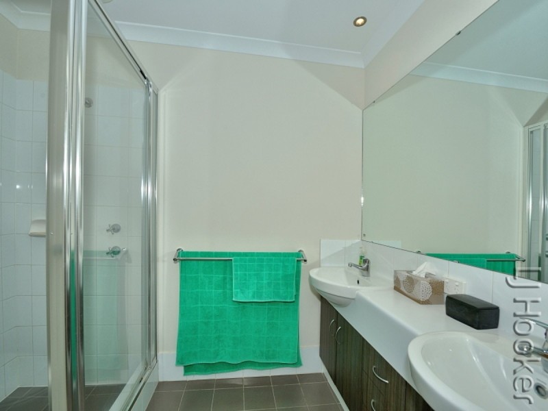 20 Frederick Way, Wannanup WA 6210