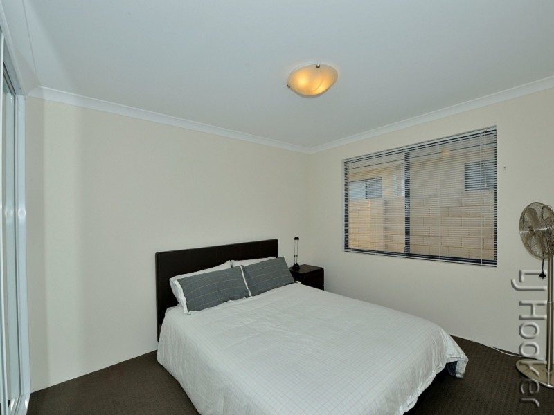 20 Frederick Way, Wannanup WA 6210