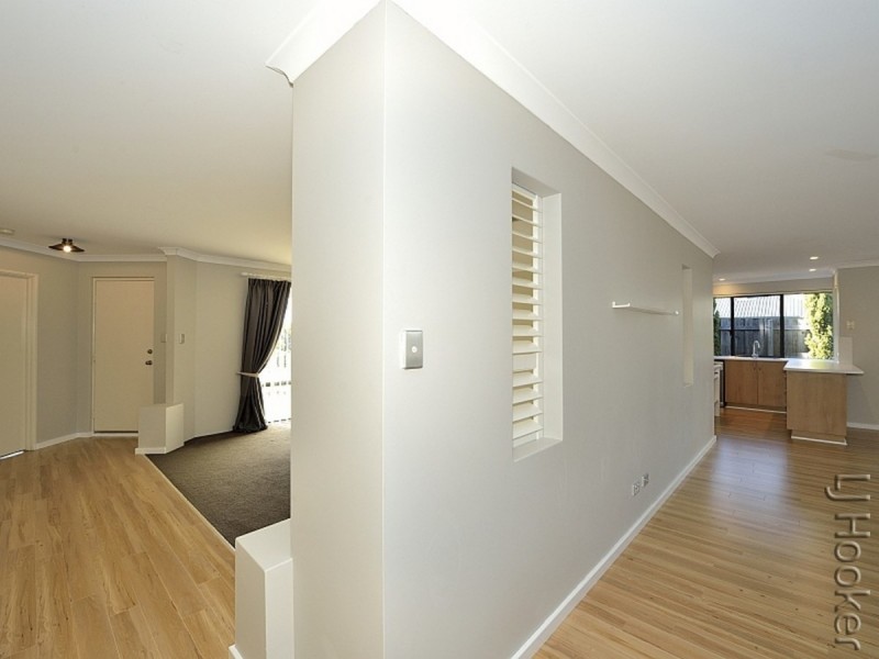 45 Quandong Parkway, Halls Head WA 6210