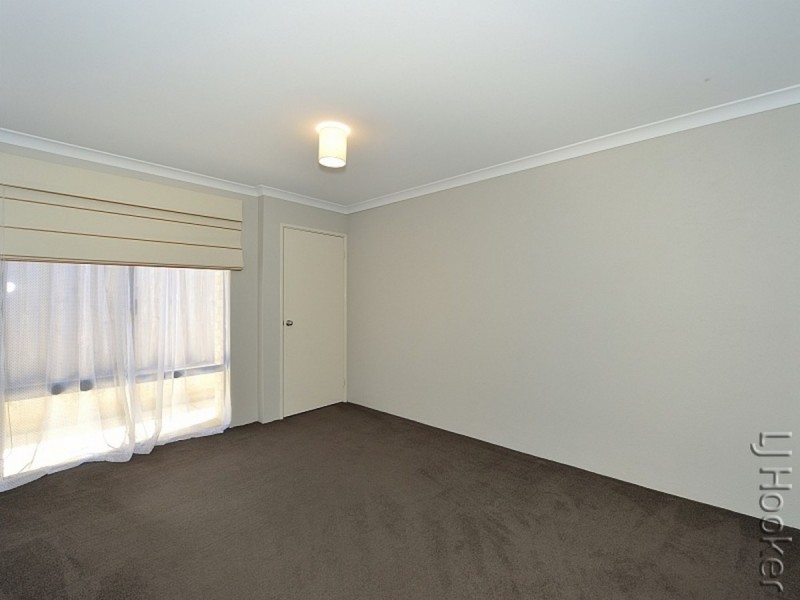 45 Quandong Parkway, Halls Head WA 6210