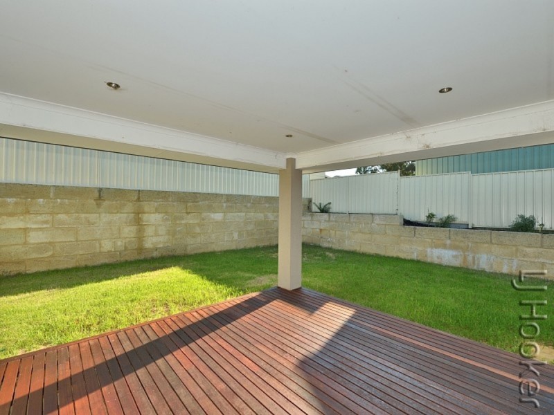 6 Molokai Close, Falcon WA 6210