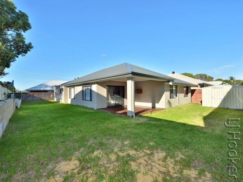 6 Molokai Close, Falcon WA 6210