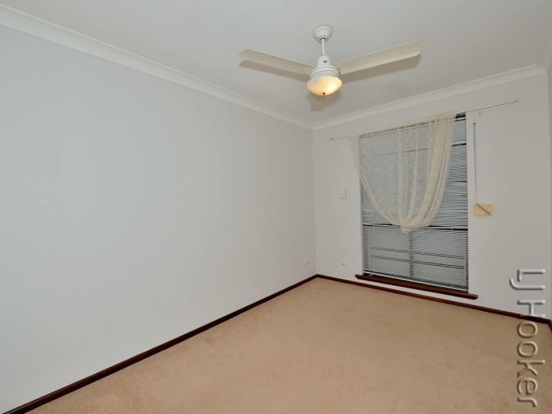 14 Challenger Road, Madora Bay WA 6210