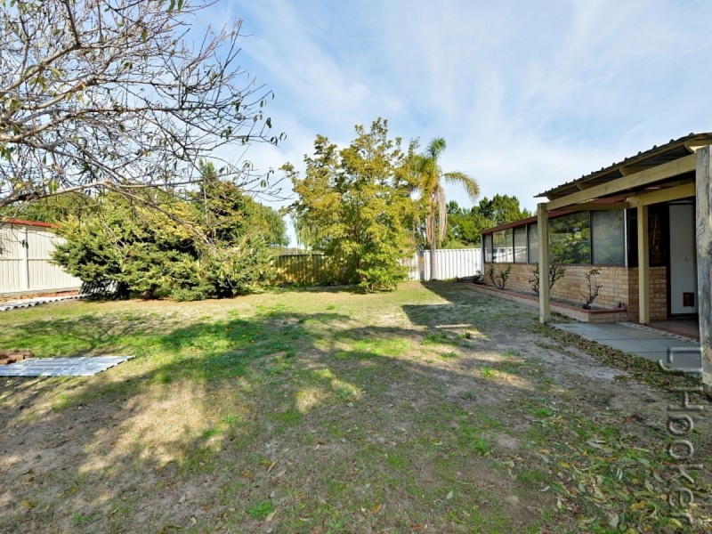 14 Challenger Road, Madora Bay WA 6210