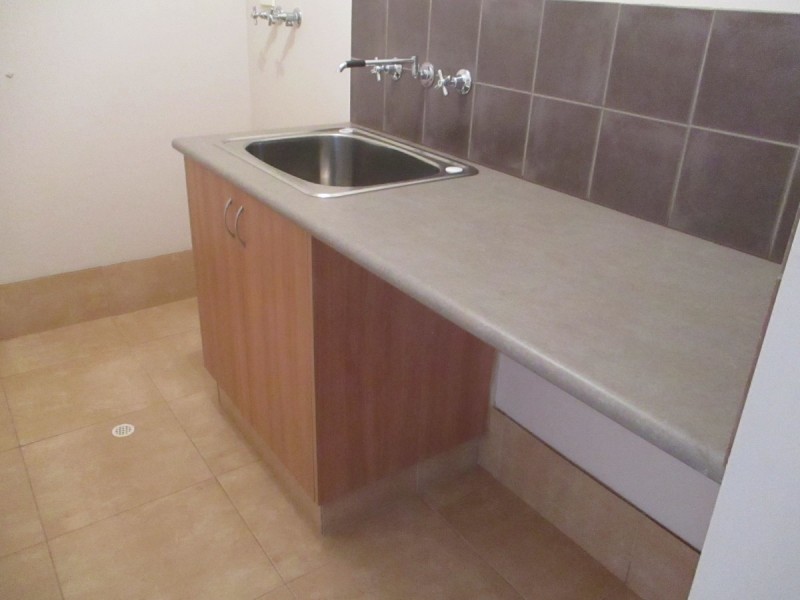 4B Nookie Street, Dudley Park WA 6210