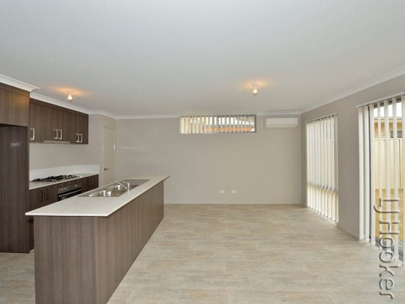 23 Encourage Loop, Dudley Park WA 6210