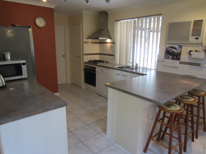 22 Elderberry Circle, Halls Head WA 6210