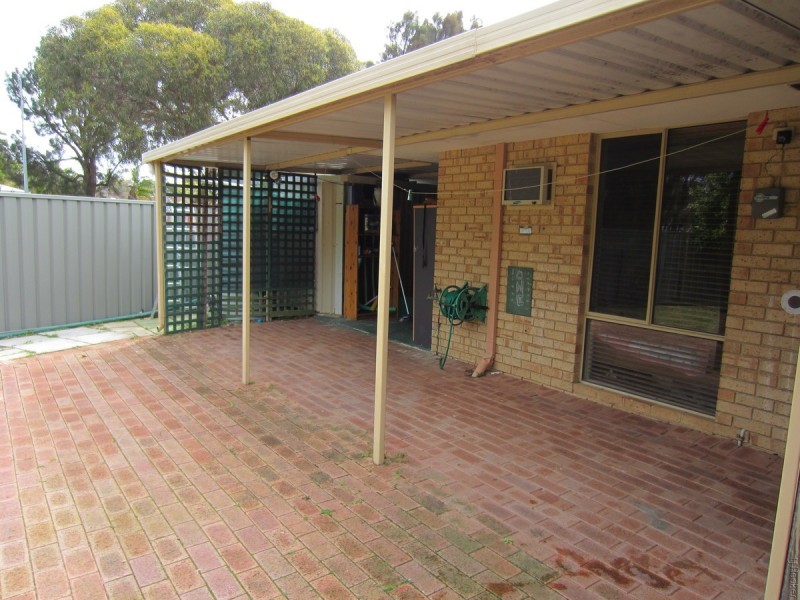 22 Elderberry Circle, Halls Head WA 6210