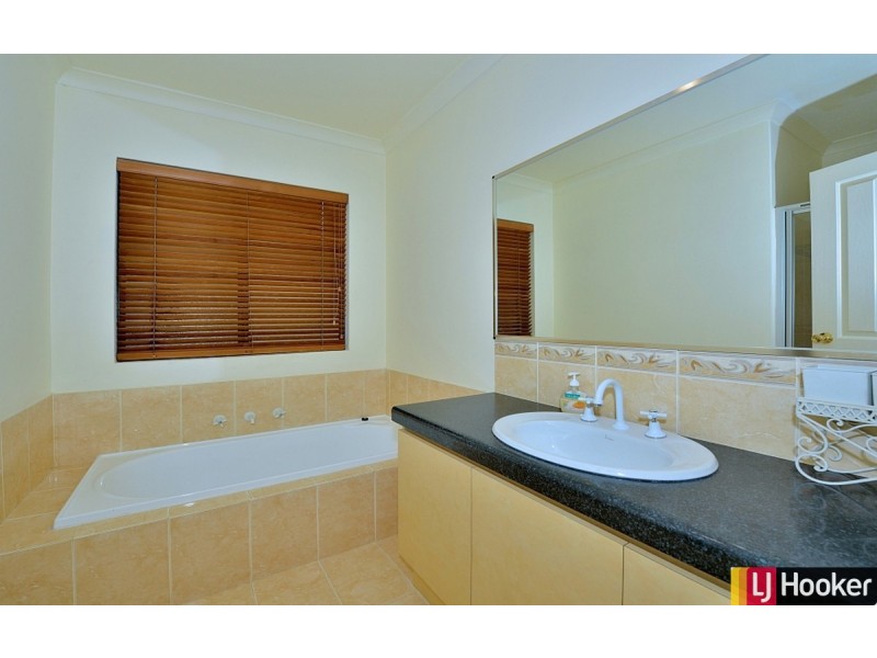 5 Magnetic Square, Halls Head WA 6210