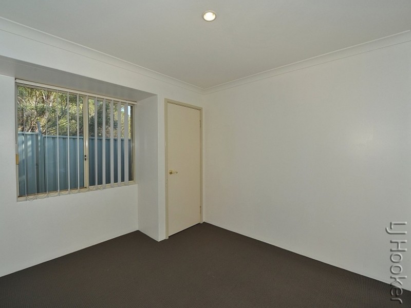 77 Coodanup Drive, Dudley Park WA 6210
