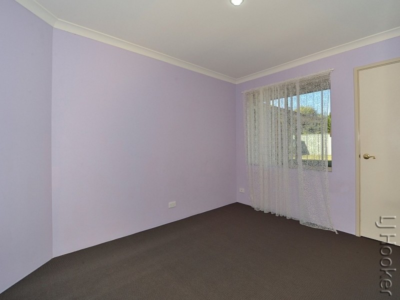 77 Coodanup Drive, Dudley Park WA 6210