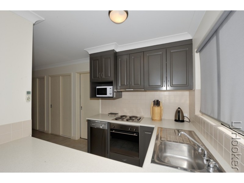 3/1 Lakes Crescent, South Yunderup WA 6208
