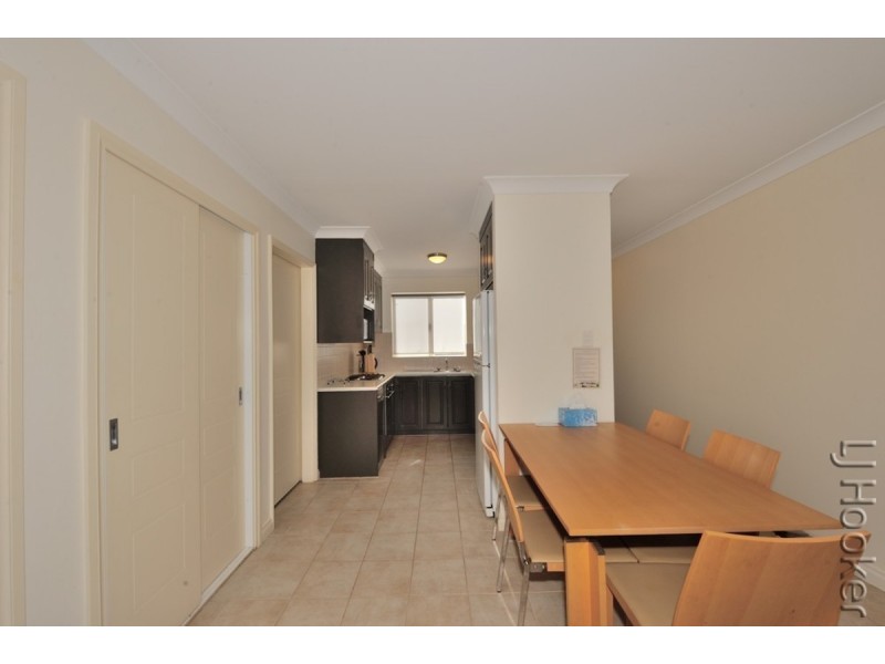 3/1 Lakes Crescent, South Yunderup WA 6208