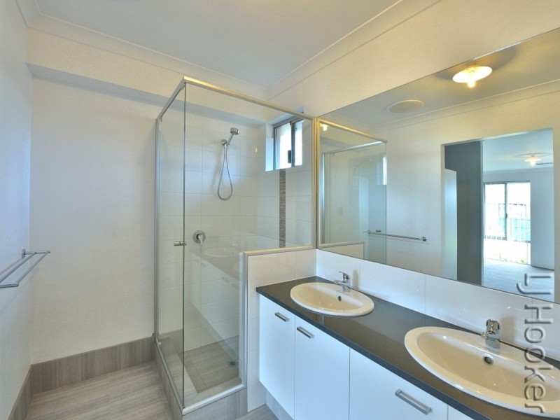 8 Triller Lane, Erskine WA 6210