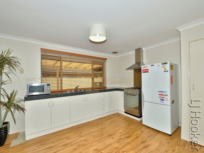 10 Esprit Parkway, Greenfields WA 6210