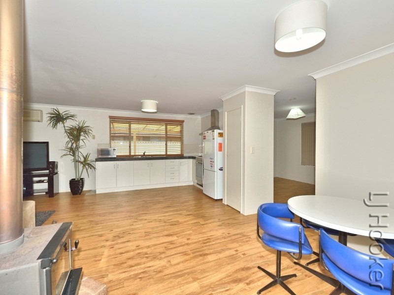 10 Esprit Parkway, Greenfields WA 6210