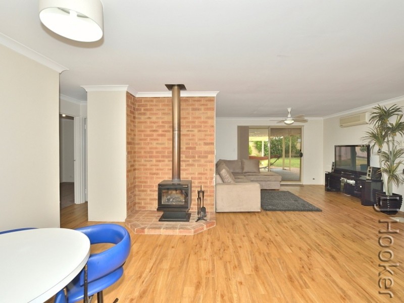 10 Esprit Parkway, Greenfields WA 6210