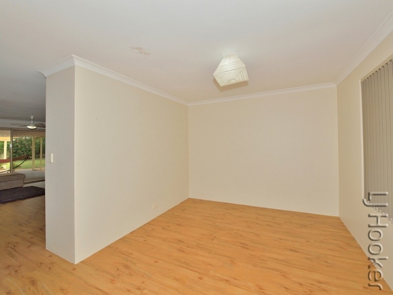 10 Esprit Parkway, Greenfields WA 6210