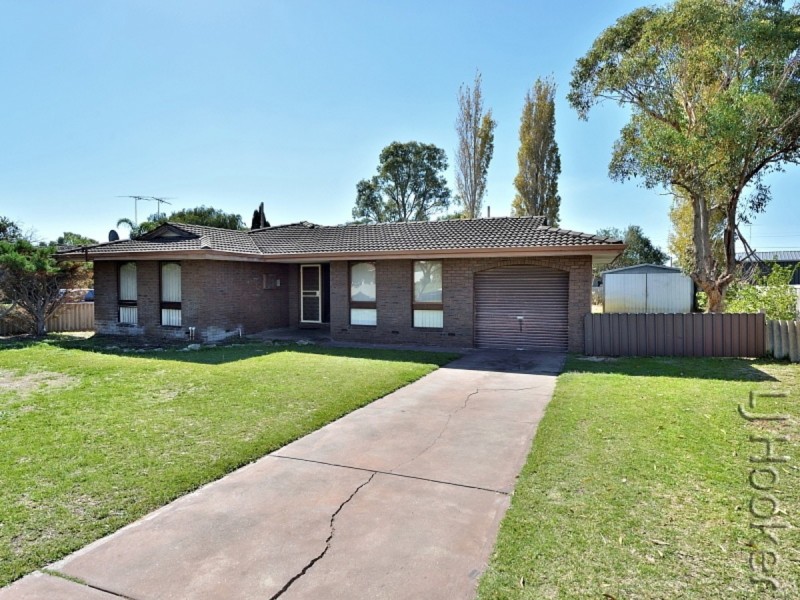 16 Clyde Place, Mandurah WA 6210