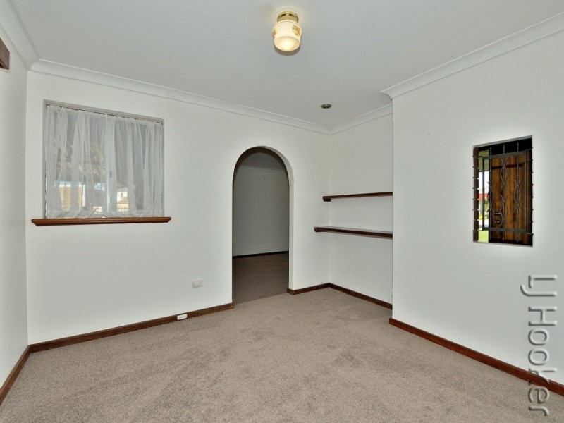 16 Clyde Place, Mandurah WA 6210