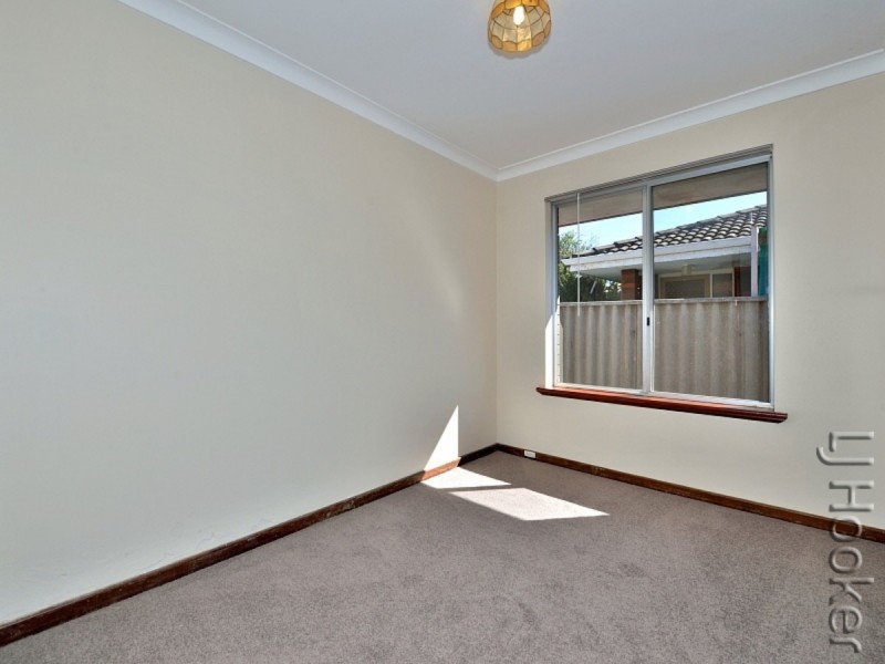 16 Clyde Place, Mandurah WA 6210